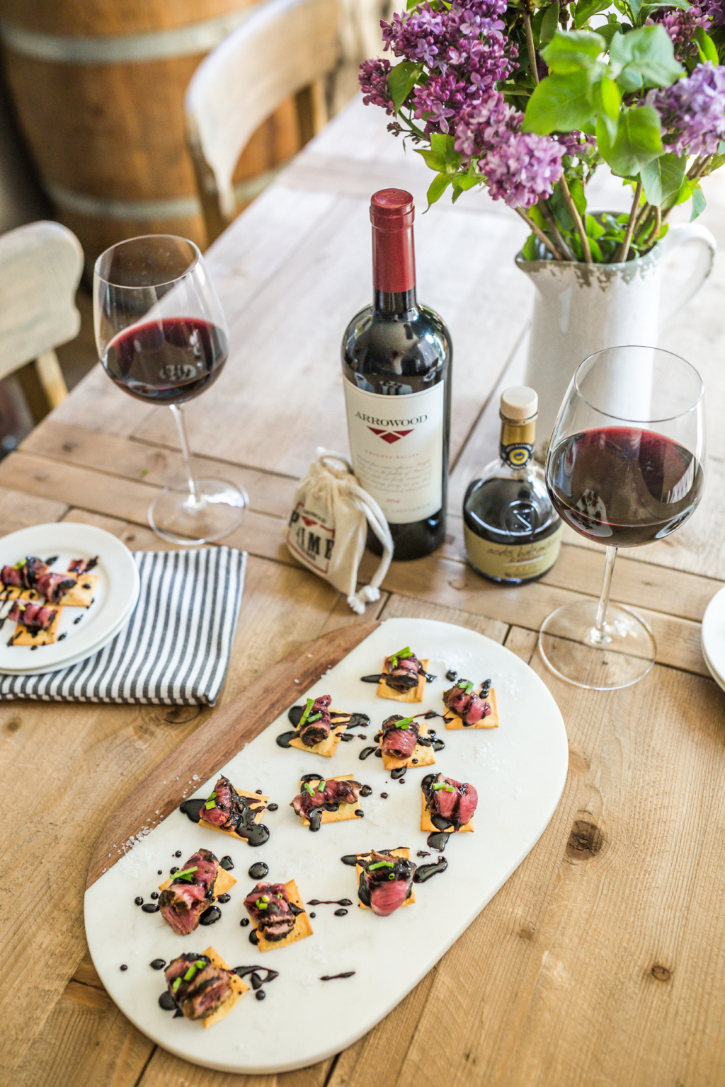 LAMB CARPACCIO CROSTINI WITH BLACKBERRY BALSAMIC REDUCTION