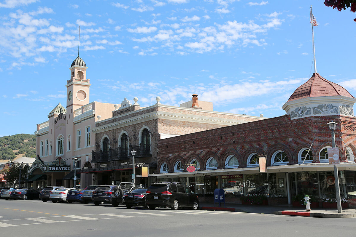 Historic Sonoma Plaza